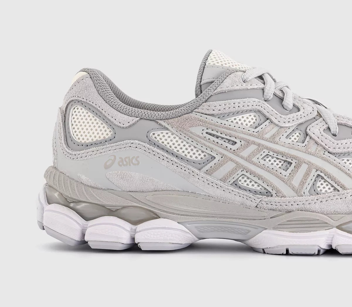 ACS Gel NYC Trainers  Cream Grey Cloud